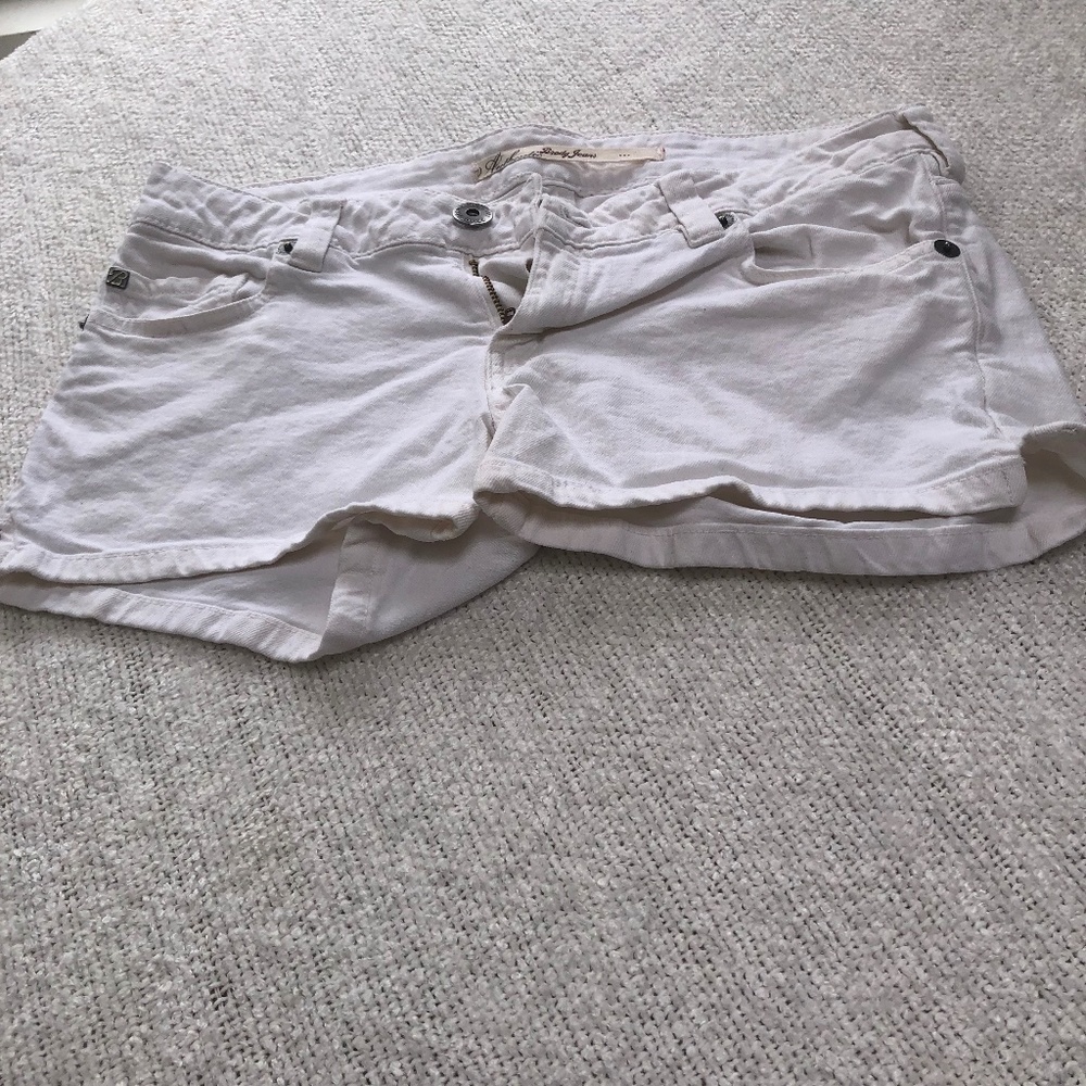 Size 27 Authentic Brody jeans, white and funky. Short shorts, pockets, zipper